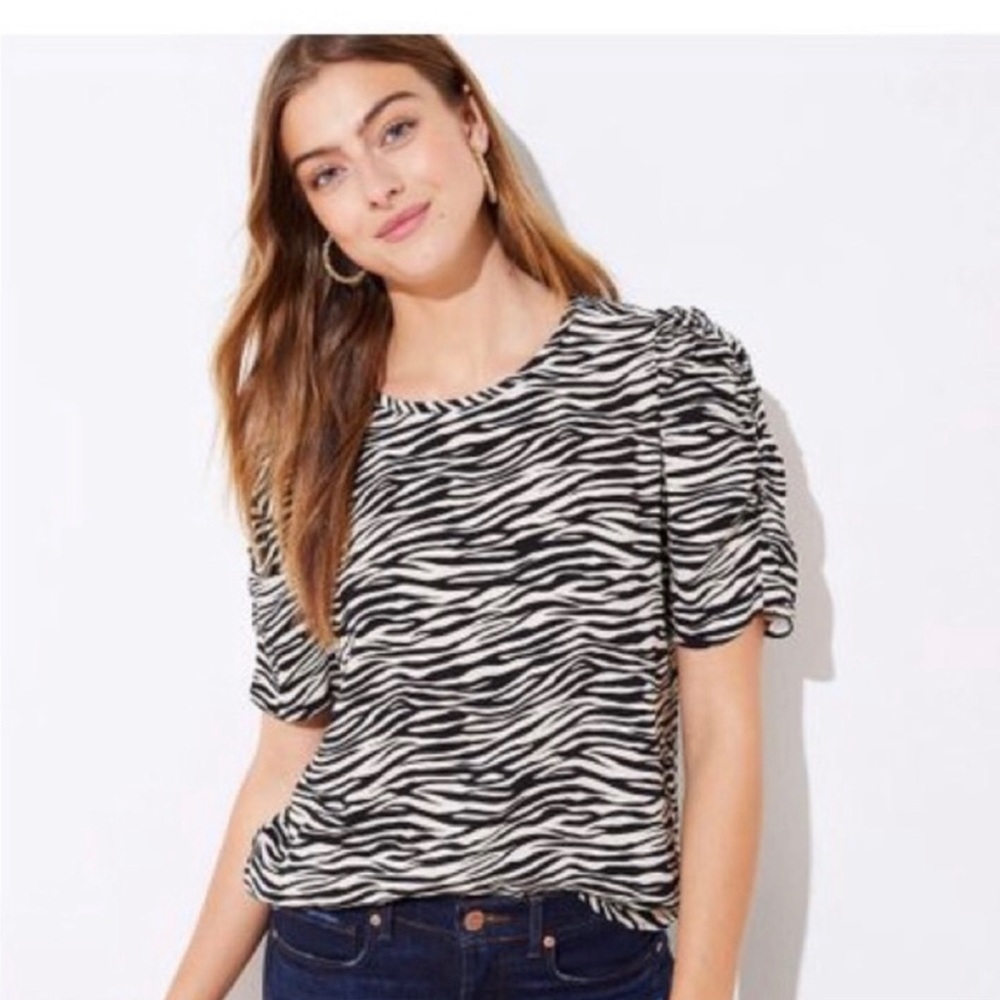 NWT LOFT Zebra print puff sleeve top